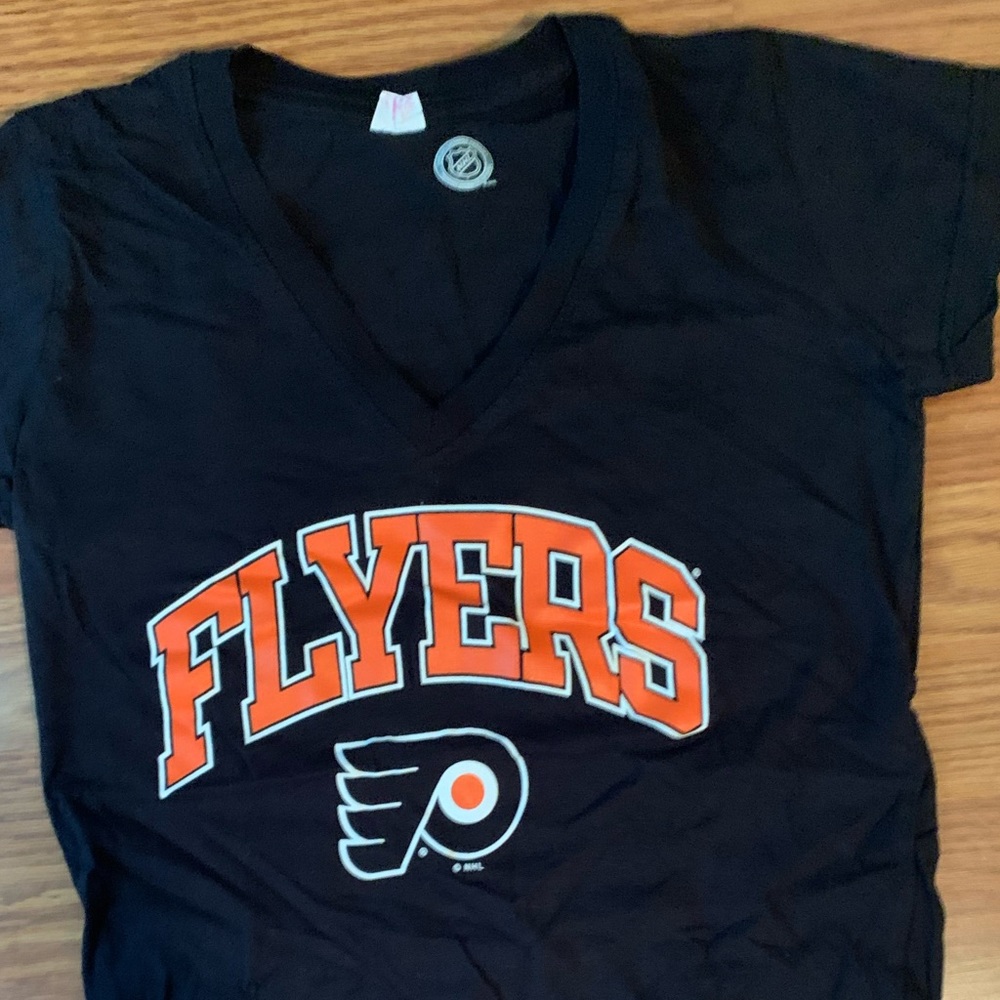 🏒 Philadelphia Flyers V-Neck T-Shirt